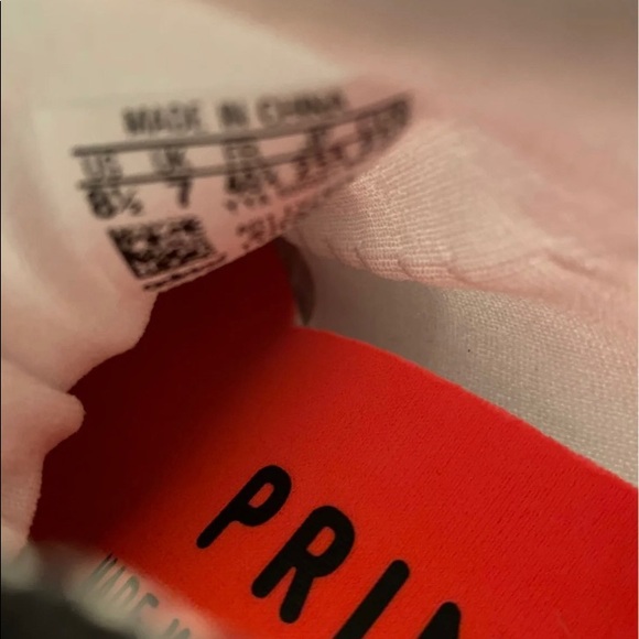 Adidas - Stella McCartney Ultraboost - Picture 8 of 8